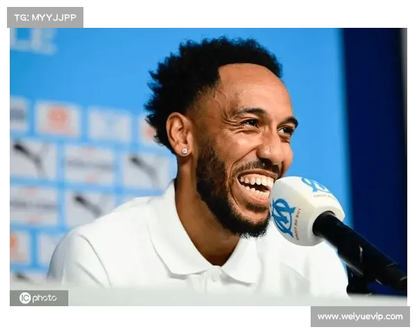 奥巴梅扬为何拒绝法国队邀请选择效力加蓬背后的深层原因揭秘